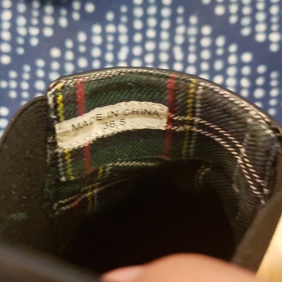 Black booties - Picture 2 of 2